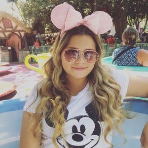 Meet your Posher, Brenda